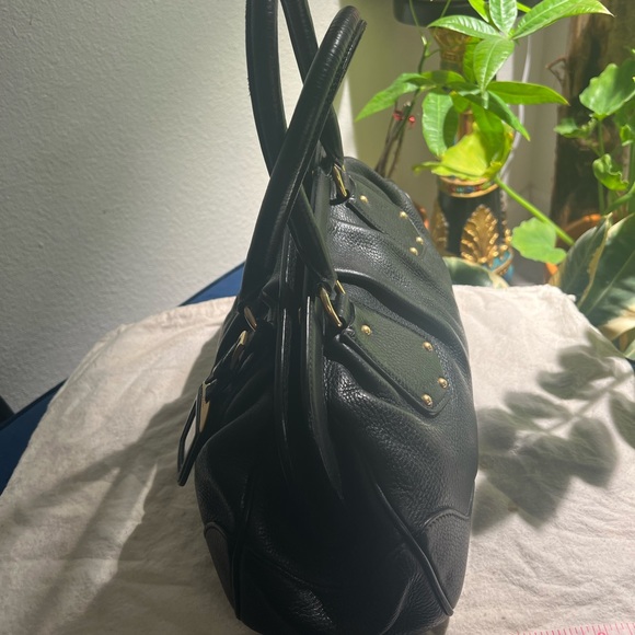 Genuine Prada bag black leather from 5th Ave NYC.  Great used condition - Picture 6 of 7